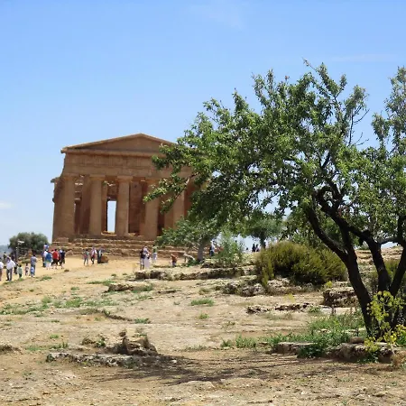 La Casa Di Ele شقة أغريجنتو